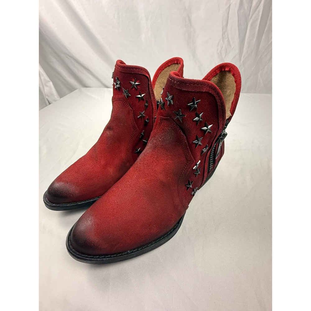 Circle G Size 9 Red Cowhide Leather Star Studded Western Ankle Boots